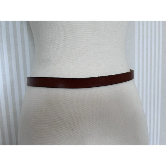 Vintage Levis Strauss USA Skinny Thin Brown Leather Belt Size Large - Picture 4 of 7